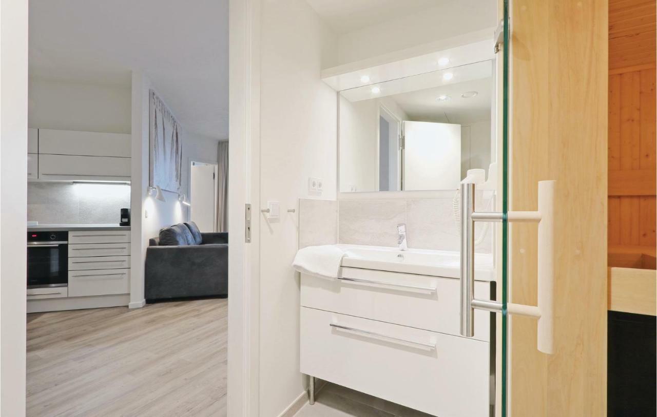 Amazing Apartment In Luebeck Travemuende With Sauna Екстер'єр фото
